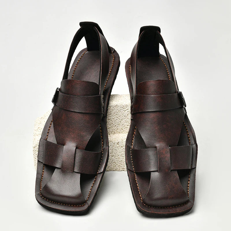 Men Summer Sandals Anti-collision Toe Casual Beach Shoes Versatile Ultra Light Wading Aqua Shoes Non-Slip Male Sandaly Sandalias